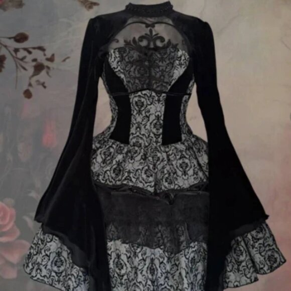 Lolita Dresses & Skirts - Pyon Pyon Lolita Gothic Dress